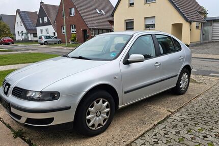 Seat Leon 123.000 km 900 € Zülpich 53909