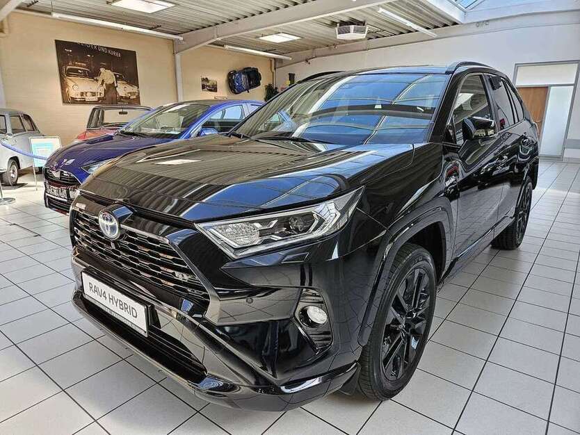 RAV 4