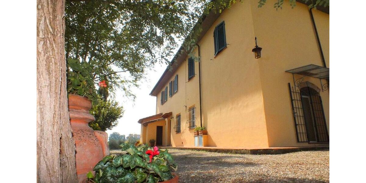 Bauernhaus, Landhaus Gräfelfing - 10 Zimmer, 560 m&sup2;, 1.250.000&euro; | Angebot:26688162