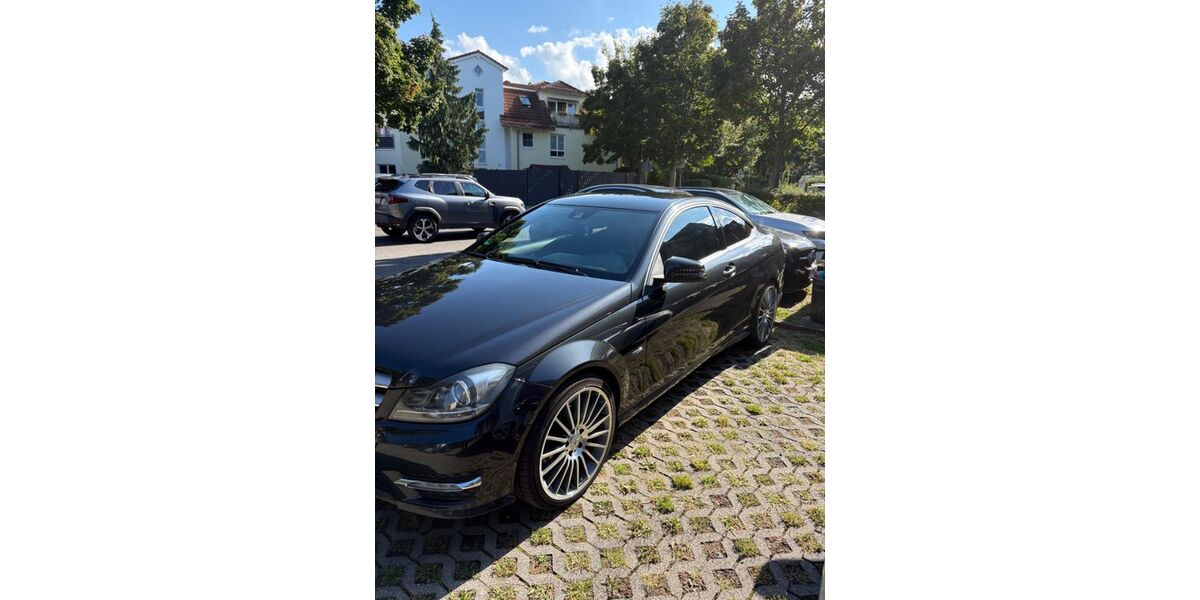 Mercedes-Benz C 250 222.139 km 8.700 € Bornheim 53332