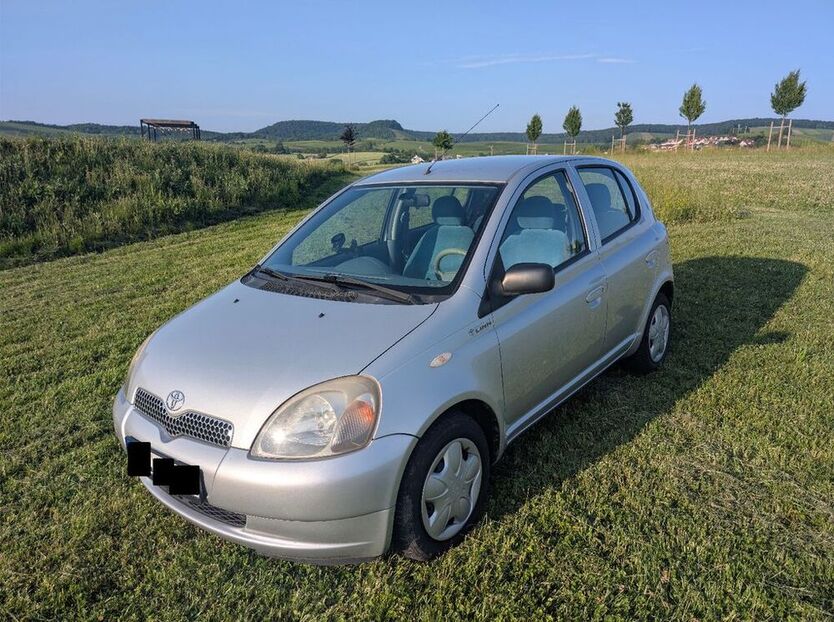 Yaris