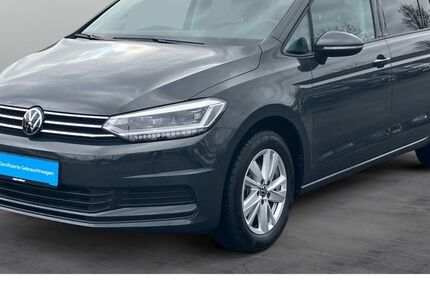 VW Touran 22.000 km 34.680 &euro; Kitzingen 97318