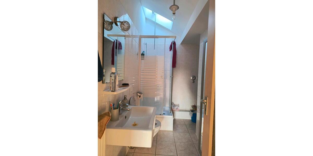 Dachgeschoßwohnung Bruckmühl - 1 Zimmer, 36 m&sup2;, 755&euro; | Angebot:25823270
