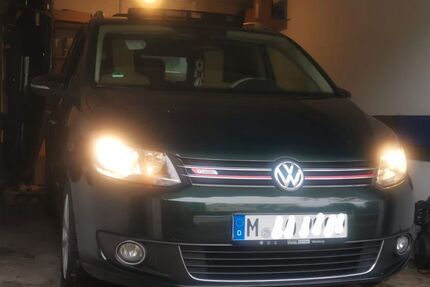 VW Touran 122.000 km 16.000 &euro; München 81541