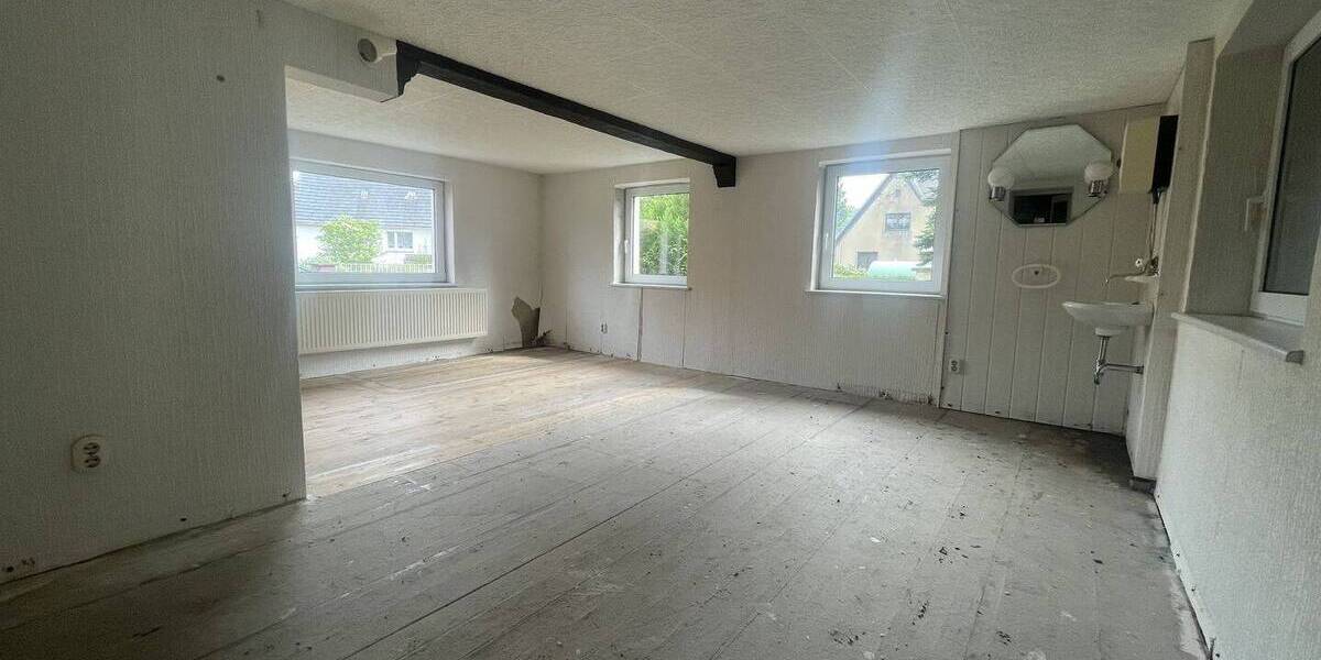 Einfamilienhaus Großröhrsdorf Hauswalde - 5 Zimmer, 133 m&sup2;, 120.000&euro; | Angebot:26787874