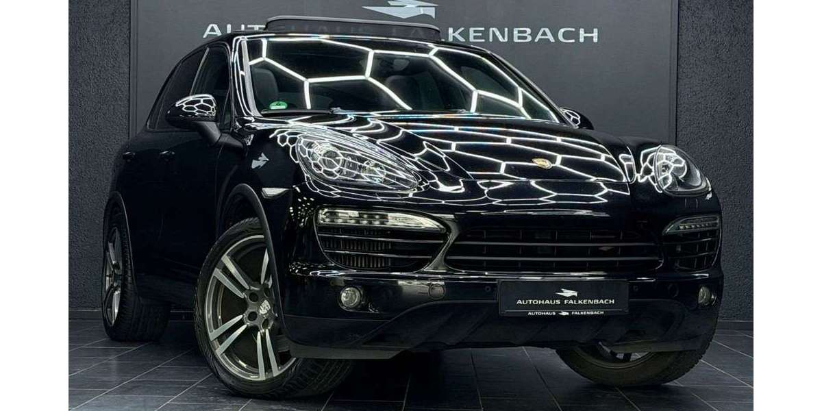 Porsche Cayenne 183.000 km 21.999 &euro; Löhne 32584