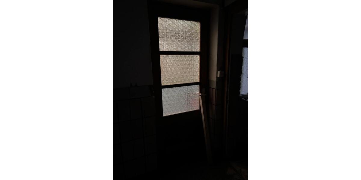 Reihenhaus Breitenworbis - 5 Zimmer, 150 m&sup2;, 50.000&euro; | Angebot:27097698