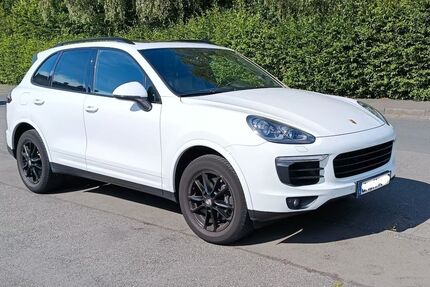 Porsche Cayenne 173.300 km 26.600 &euro; Wiehl 51674
