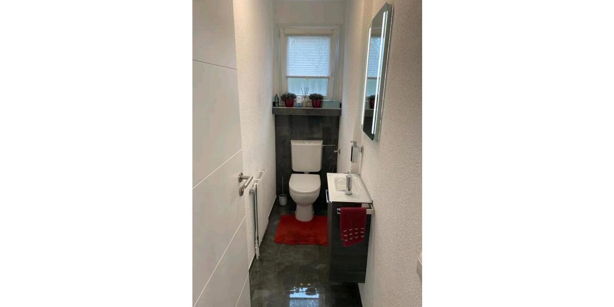 Einfamilienhaus Albstadt Gemarkung Burgfelden - 7 Zimmer, 179 m&sup2;, 424.000&euro; | Angebot:26373123
