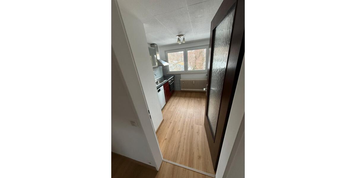 Mehrfamilienhaus, Wohnhaus Albstadt Gemarkung Onstmettingen - 4 Zimmer, 78 m&sup2;, 900&euro; | Angebot:24806444