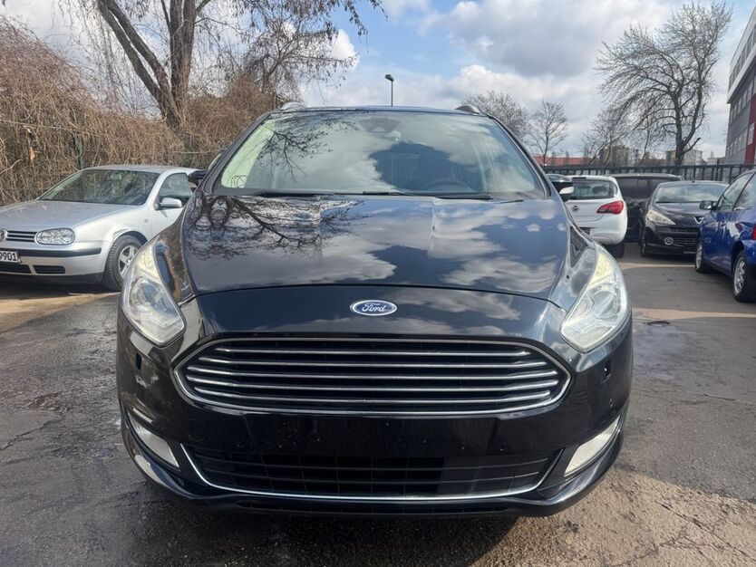 Ford Galaxy 176.328 km 6.900 € berlin 10829