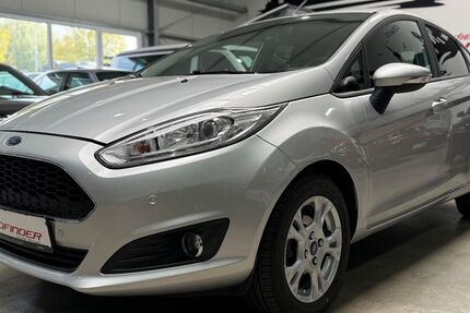 Ford Fiesta 116.197 km 6.999 € Coswig 01640