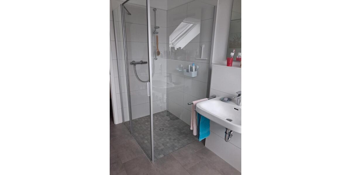 Etagenwohnung Simmerath - 1.5 Zimmer, 74 m&sup2;, 730&euro; | Angebot:26644026