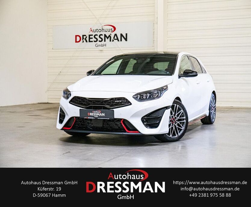 Kia ceed / Ceed 15.900 km 28.230 € Hamm 59067