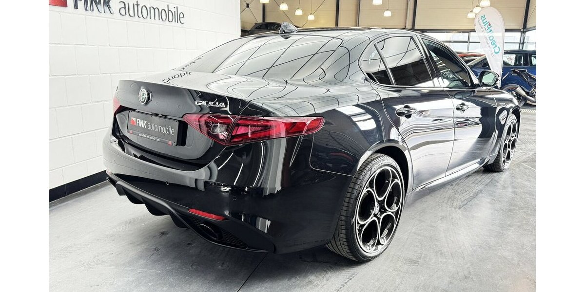 Alfa Romeo Giulia 2.0 Turbo Veloce Q4 1.Hand Carplay Xenon 26.400 km 32.220 &euro; Lich 35423