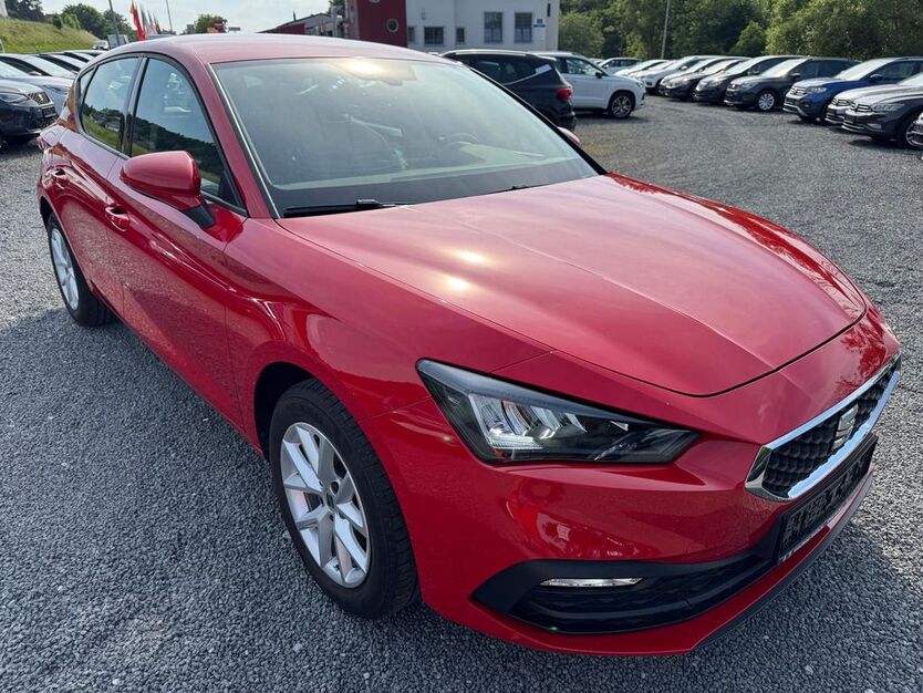 Seat Leon 32.476 km 16.499 € Boxberg 97944
