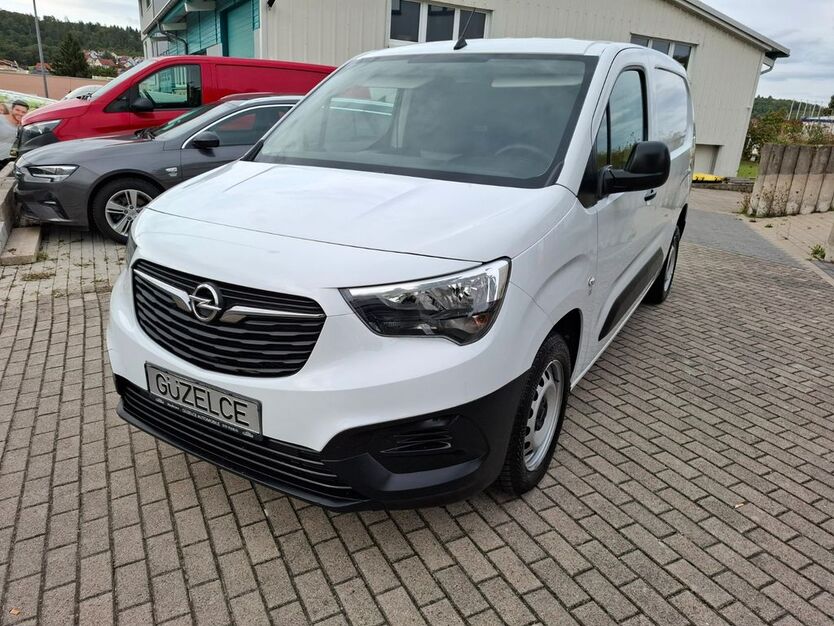 Opel Combo 91.200 km 13.699 € Baden-Württemberg - Maulbronn 75433
