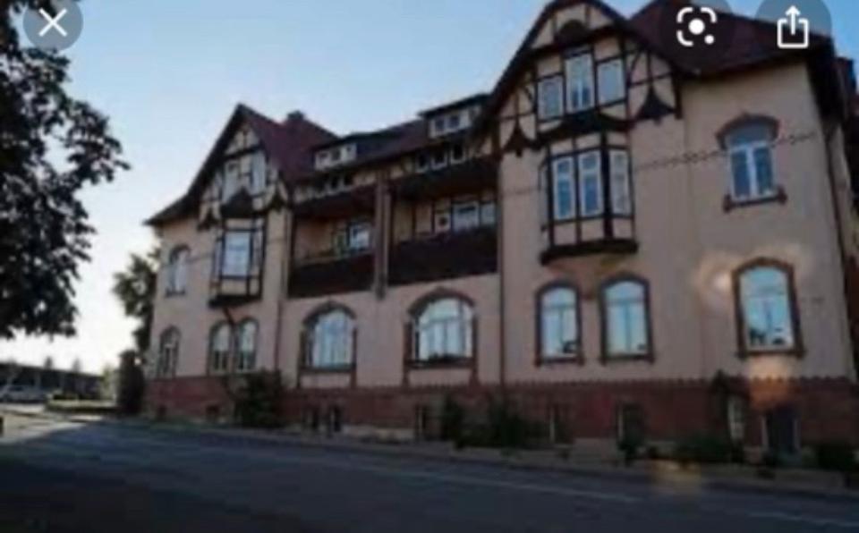 Schöne 4 Zimmer Wohnung mit 2 Bädern 4 zimmer