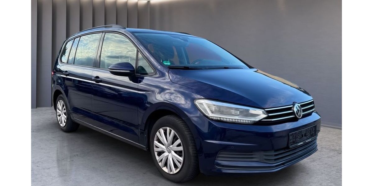 VW Touran 157.000 km 13.800 &euro; Dresden 01108