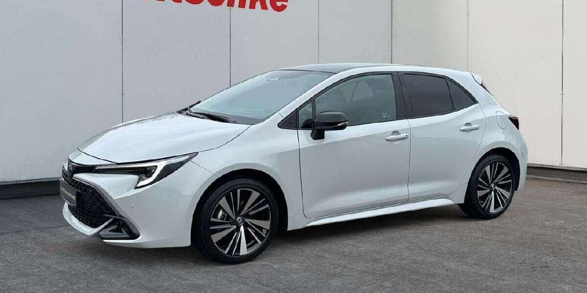 Toyota Corolla 4.744 km 31.490 &euro; Rheine 48432