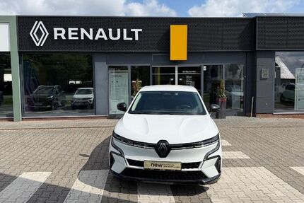 Renault Megane 22.000 km 21.990 &euro; Emstek-West 49685