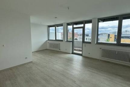 1,5-Zimmer Penthouse-Wohnung in der City