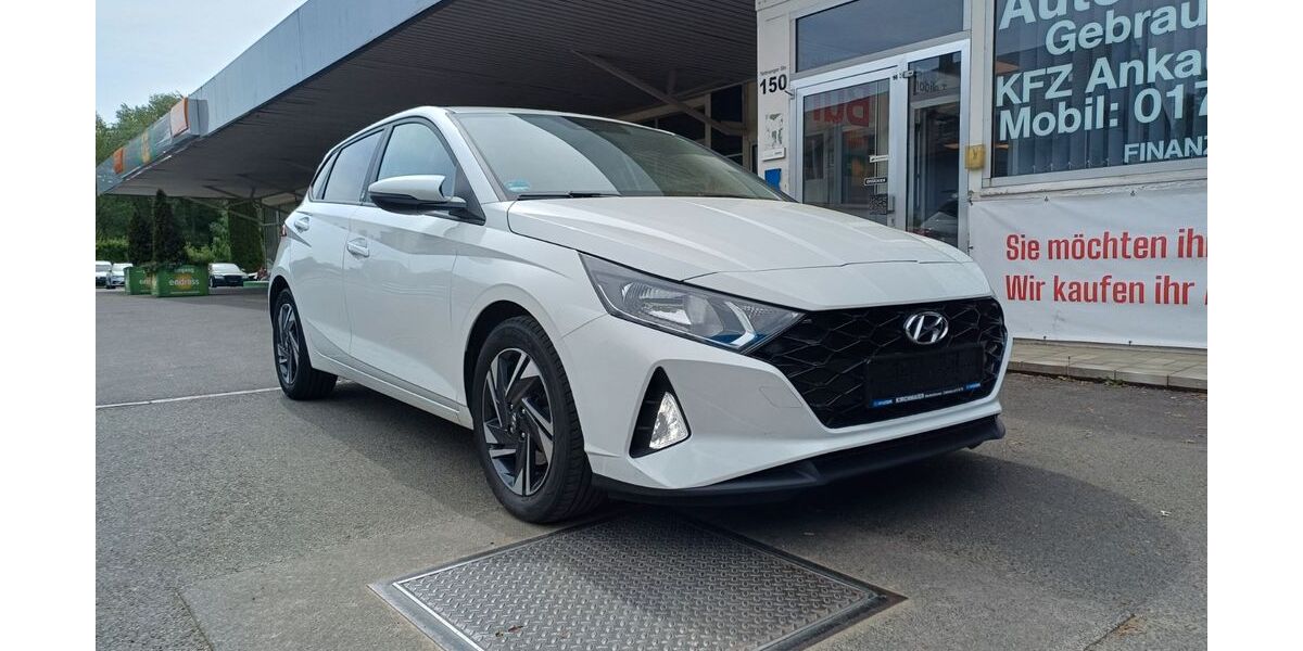 Hyundai i20 87.908 km 10.990 &euro; Tettnang 88069