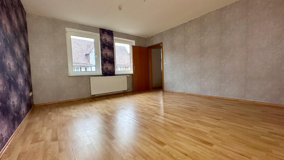 Bauernhaus, Landhaus Wolfhagen - 6.5 Zimmer, 200 m&sup2;, 229.000&euro; | Angebot:26379919