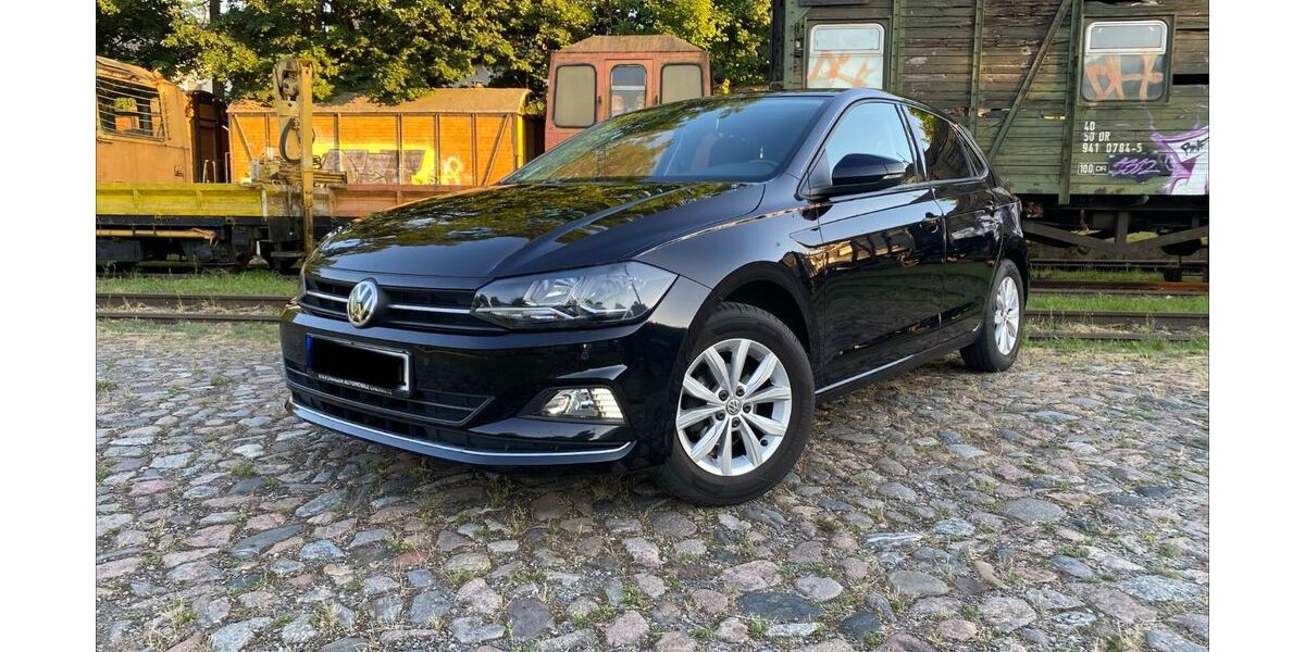 VW Polo 79.000 km 11.299 &euro; mittenwalde 15749