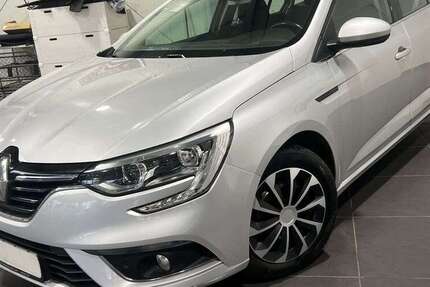 Renault Megane 165.000 km 8.495 &euro; Bretten 75015