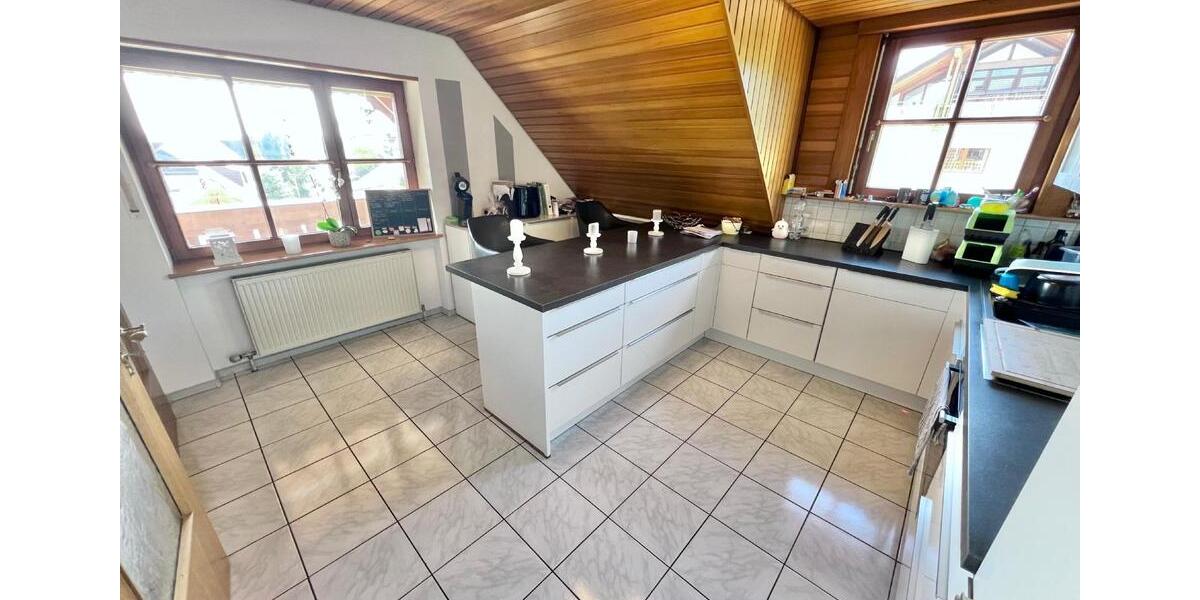 Etagenwohnung Friesenheim - 3.5 Zimmer, 117 m&sup2;, 850&euro; | Angebot:26321268