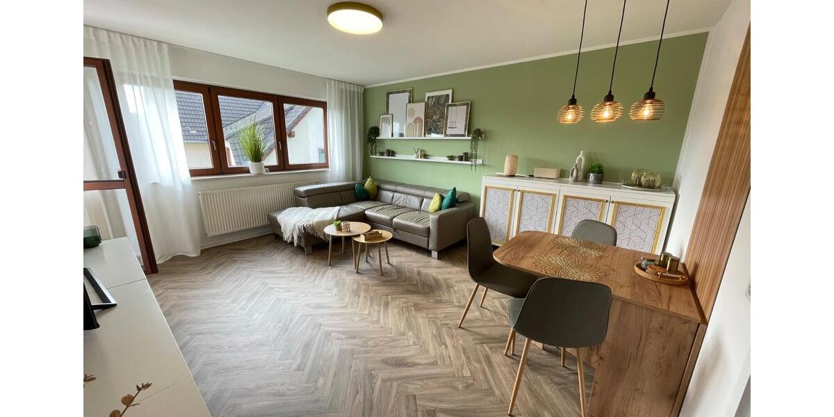 Wohnen auf Zeit Stollberg (Erzgebirge) - 3 Zimmer, 71 m&sup2;, 1.200&euro; | Angebot:23673871