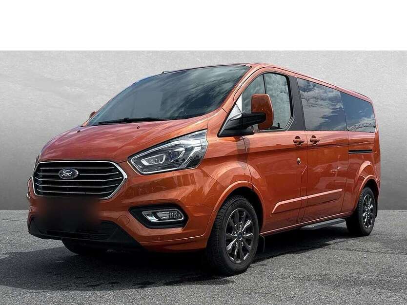 Ford Tourneo Custom 30.300 km 40.900 € Grünwald 82031