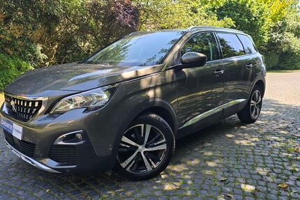 Peugeot 5008 67.522 km 18.490 &euro; Borgholzhausen 33829