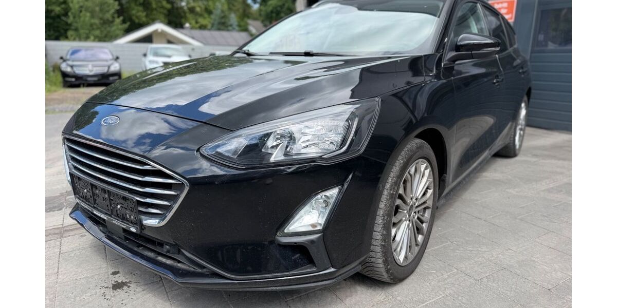 Ford Focus 67.956 km 17.999 &euro; Isernhagen OT Altwarmbüchen bei Hannover A2/A7 30916