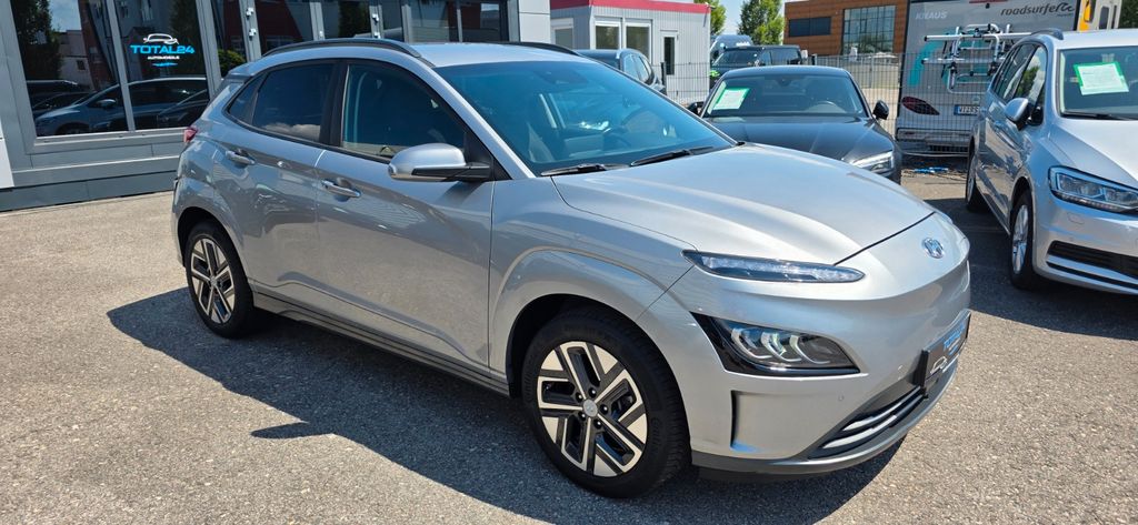 Hyundai KONA 89.466 km 16.900 &euro; Fürth 90763