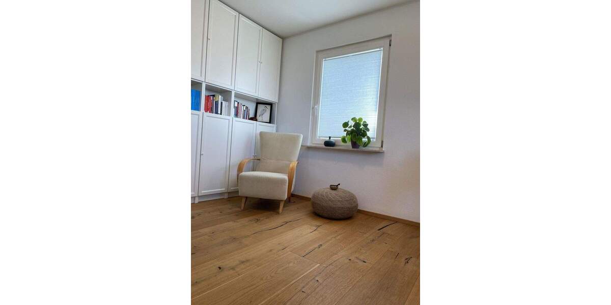 Exklusiv saniertes Einfamilienhaus mit Garten, Terrasse & Smart-Home 8 zimmer