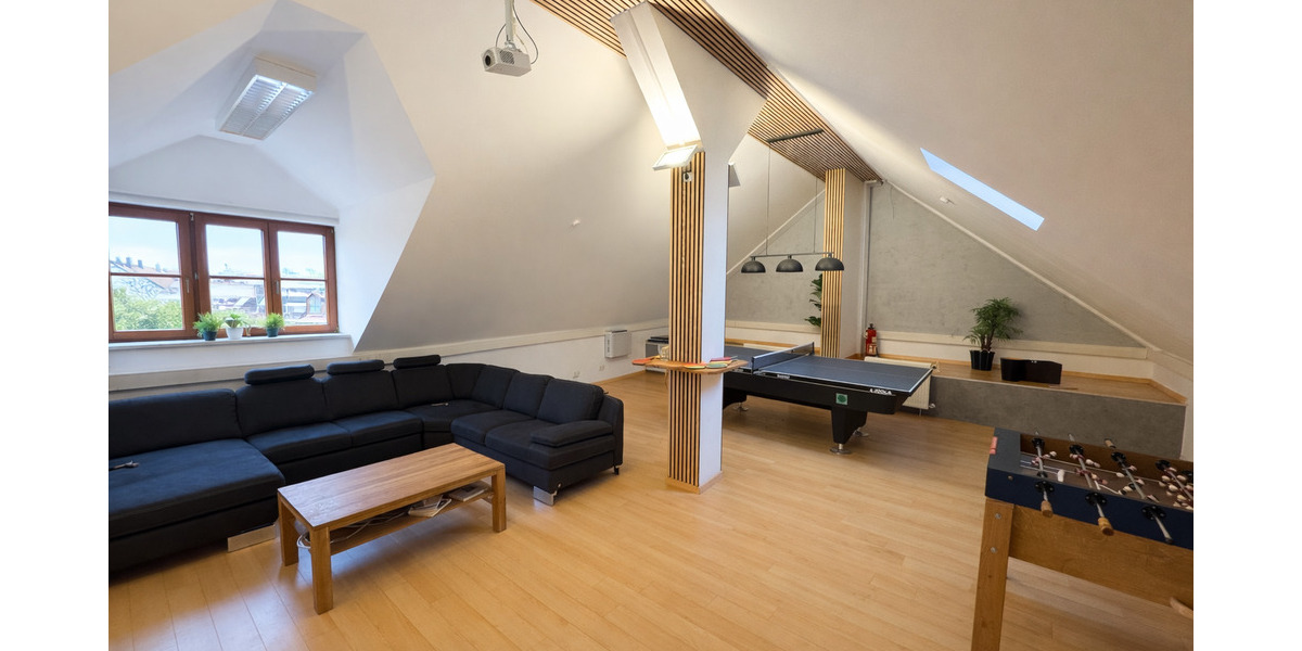 Gewerbeobjekt Karlsfeld - 4 Zimmer, 178 m&sup2;, 1.590&euro; | Angebot:25983268