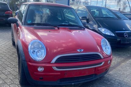 Mini ONE 134.000 km 3.999 &euro; Salzwedel OT Brietz 29410
