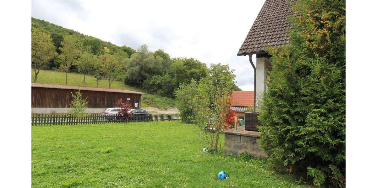 Einfamilienhaus Pretzfeld Urspring - 4 Zimmer, 121 m&sup2;, 399.000&euro; | Angebot:25685607