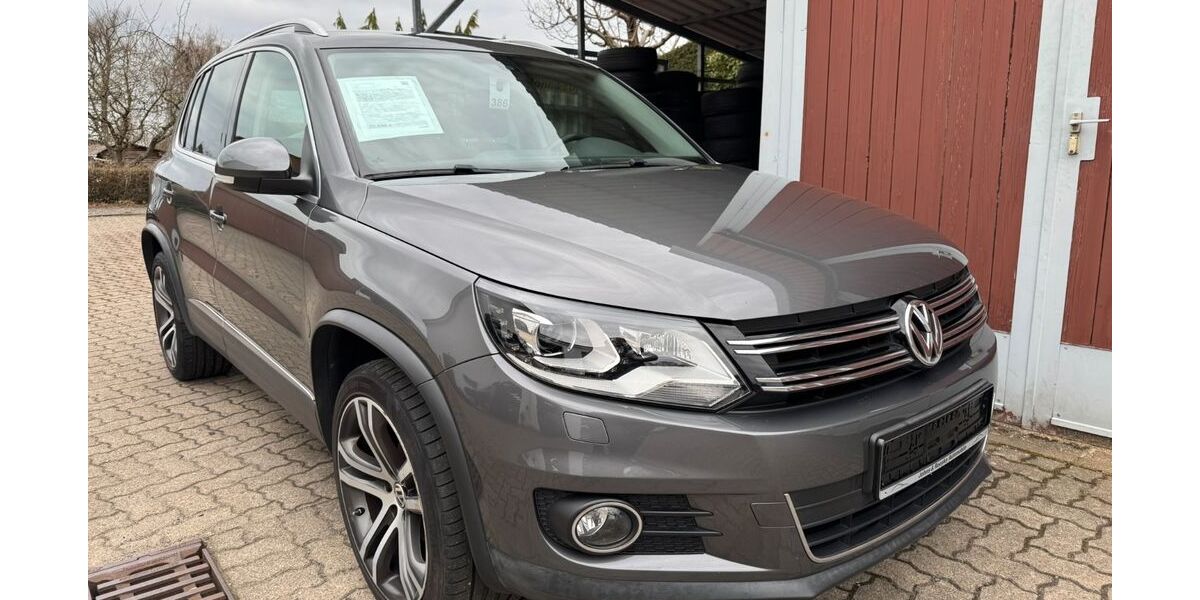 VW Tiguan 136.930 km 10.990 &euro; Schwarzenbek 21493
