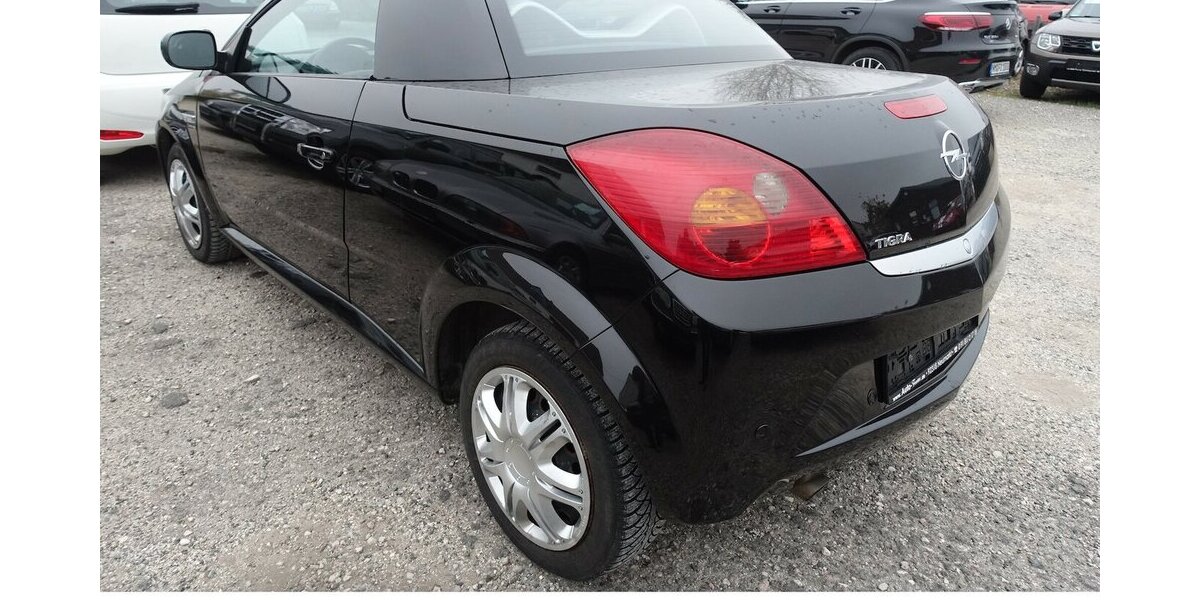 Opel Tigra Edition Klima Sitzheizung PDC § 10/26 94.000 km 5.950 &euro; Neumarkt/OPf 92318