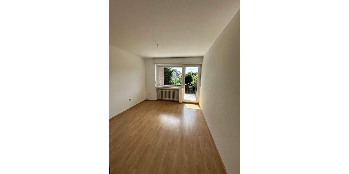 Reihenhaus Meerbusch Kierst - 5.5 Zimmer, 120 m&sup2;, 1.880&euro; | Angebot:24851141