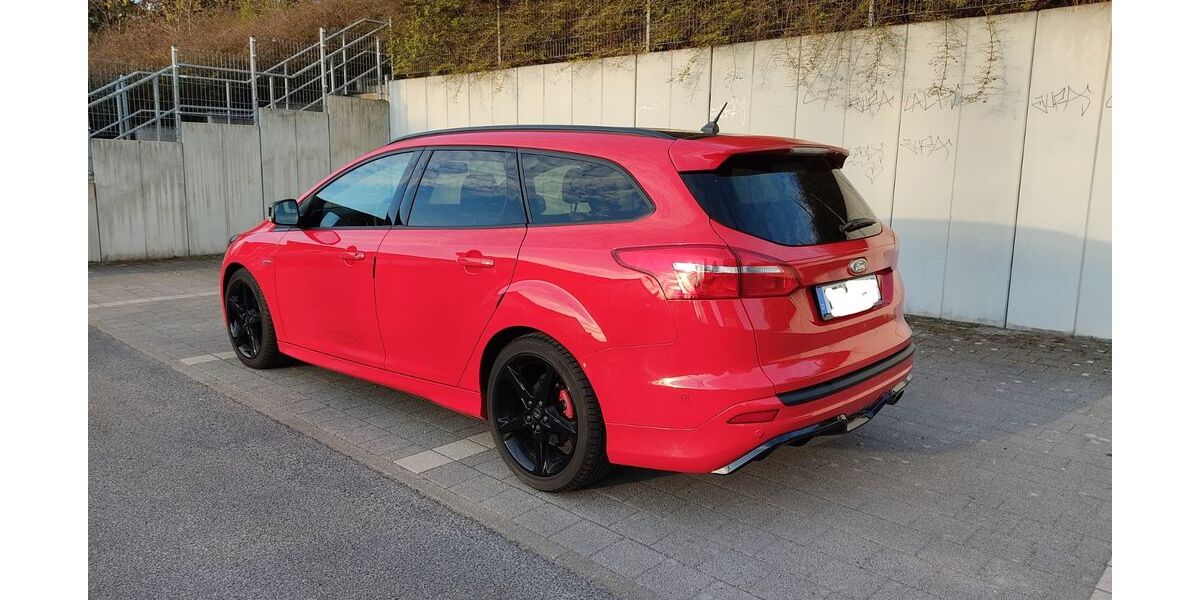 Ford Focus 80.000 km 10.500 &euro; Luckenwalde 14943