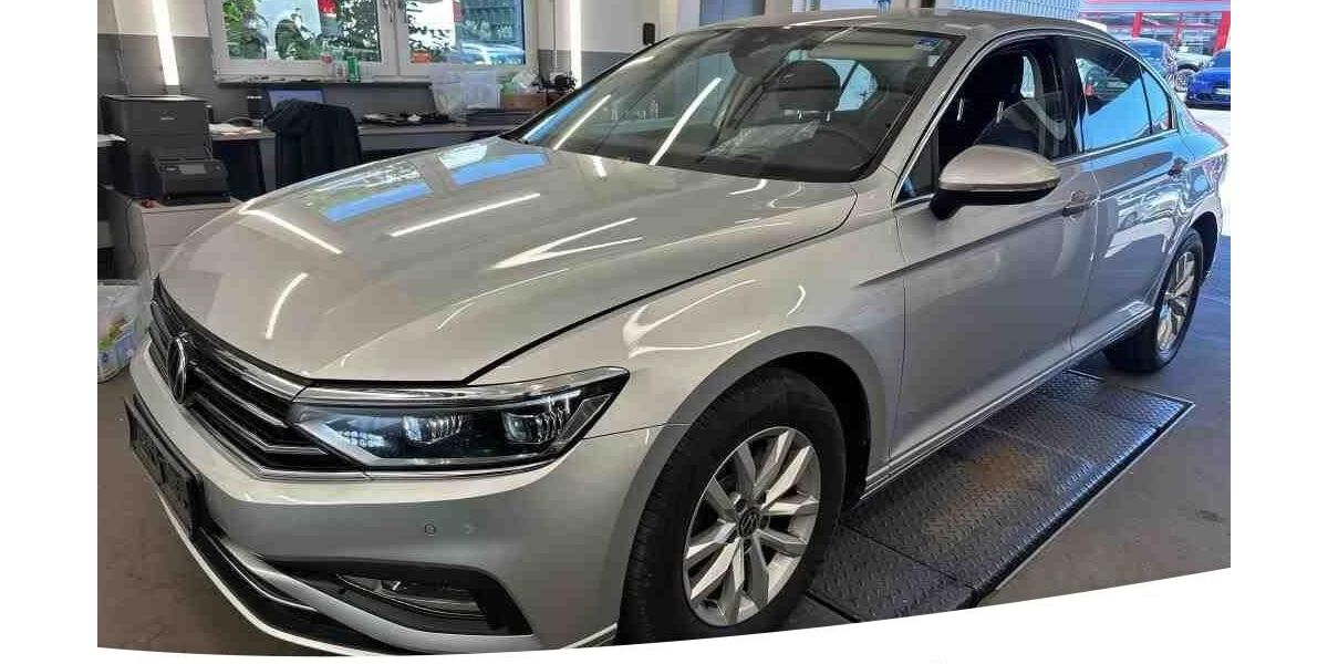 VW Passat 119.367 km 22.999 € Braunschweig 38118