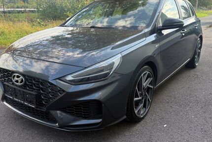 Hyundai i30 90.428 km 16.499 &euro; Eisenach 99817