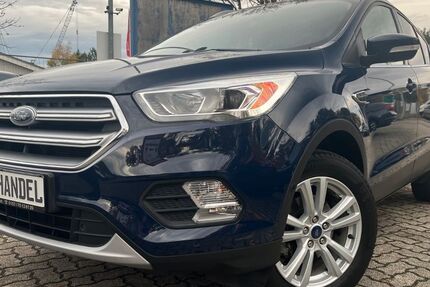 Ford Kuga 83.000 km 11.999 € Forst 76694