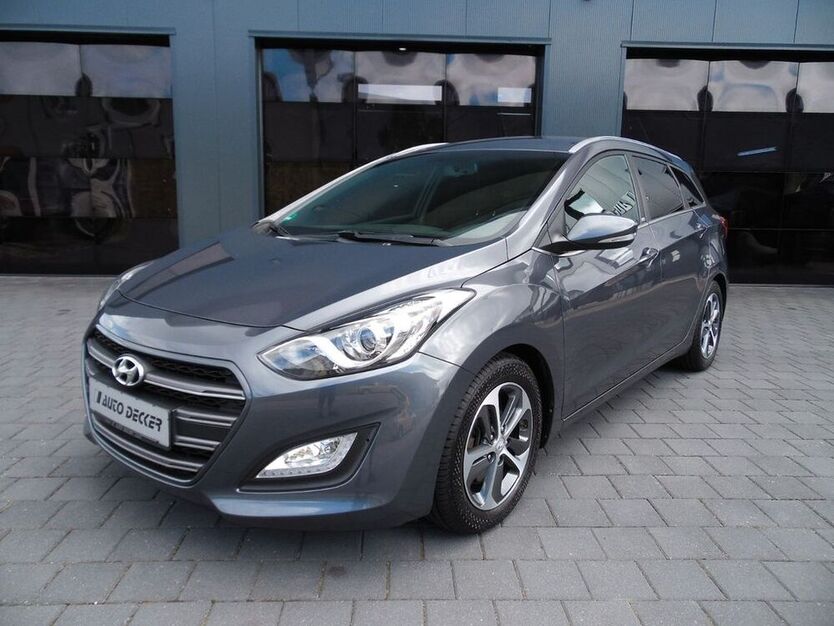 i30