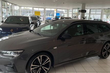 Opel Insignia 80.076 km 24.885 € Pirna 01796