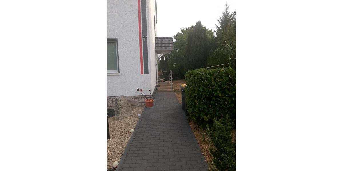 Einfamilienhaus Mandelbachtal - 7 Zimmer, 180 m&sup2;, 410.000&euro; | Angebot:27249493